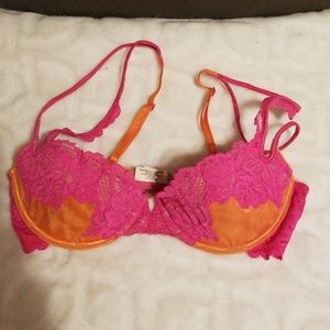 Victoria's Secret Bra 34C